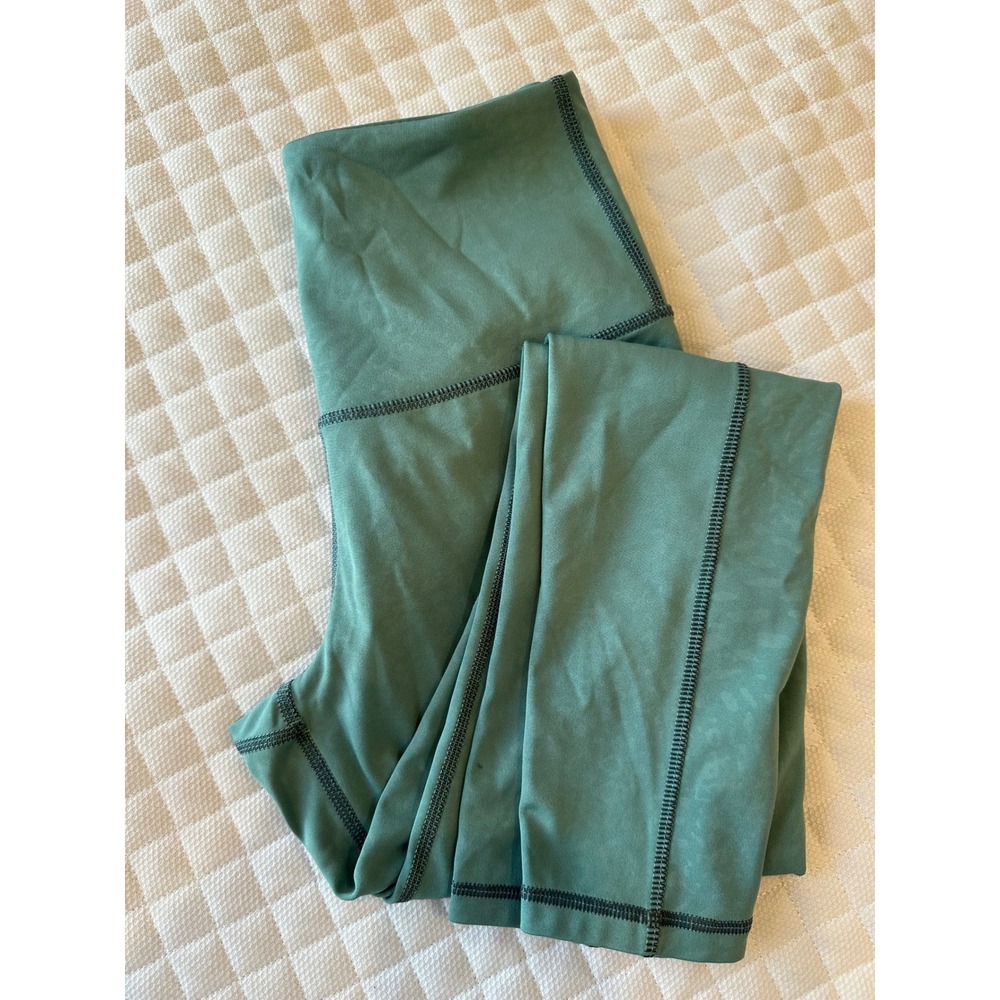 LegEnd Women Sage Green High Waisted Activewear Leggings with Pockets Size S